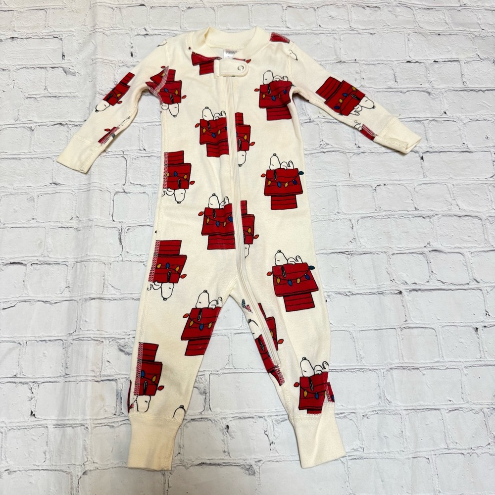 Hanna Andersson + Peanuts Snoopy Pajamas Size 70